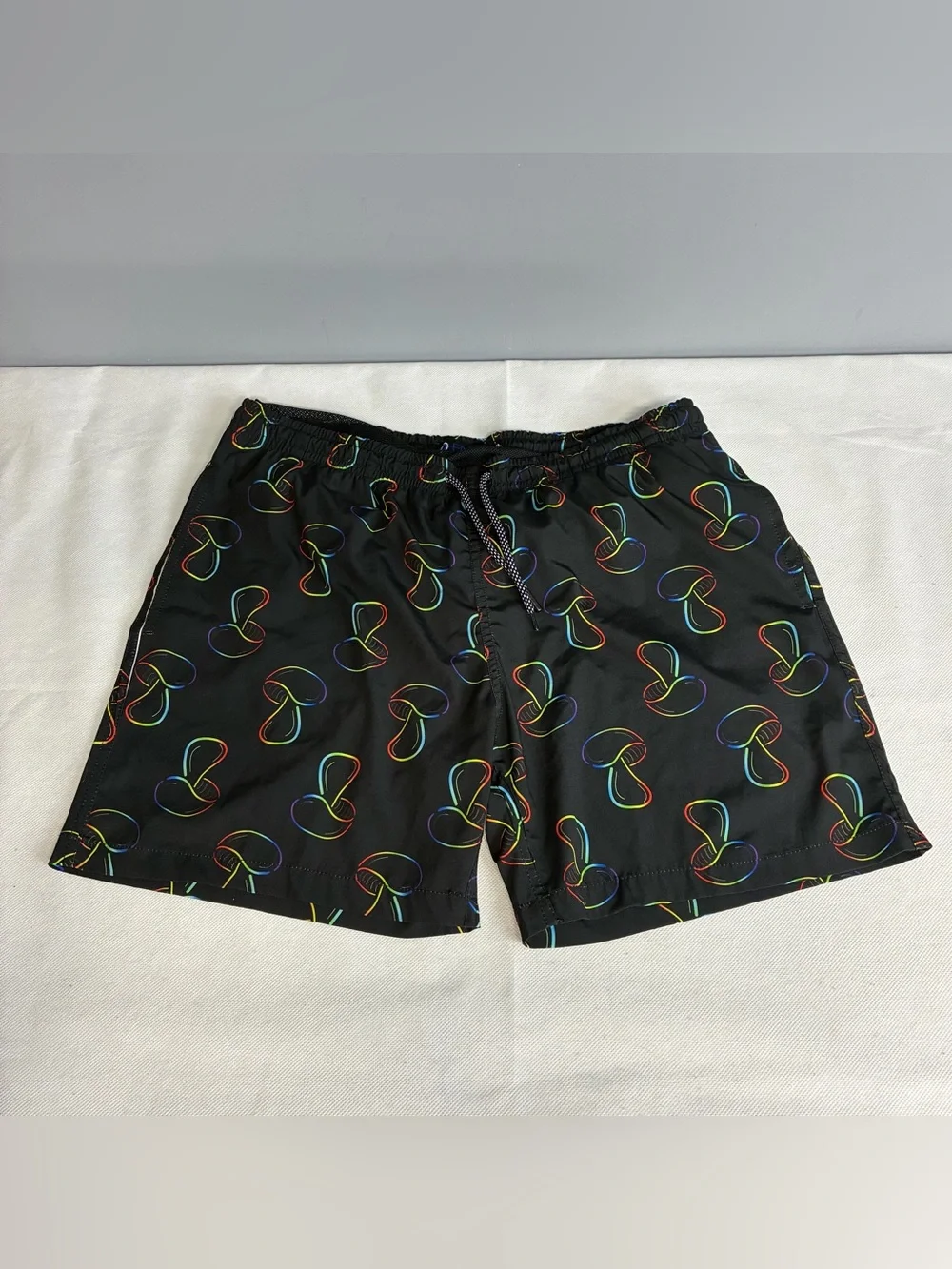 ENNEA Swim Trunks Men’s XL  Black Multicolor Mushroom Mesh Lining 3 Pockets Flaw
